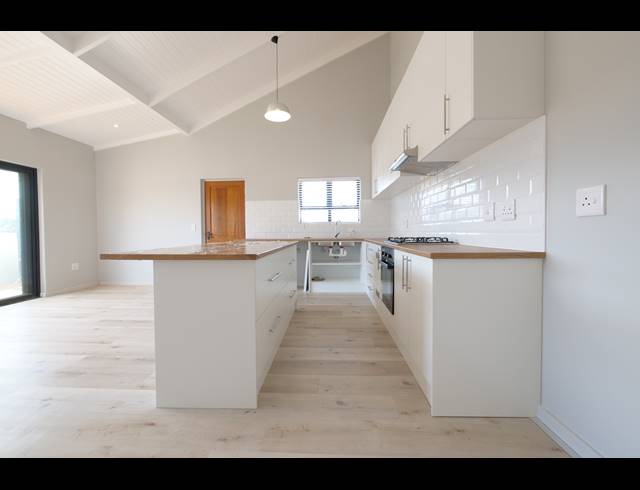 2 BEDROOM GATED ESTATE RENTED IN CAPRI